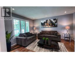 99 STONEHENGE ROAD - 6