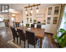 295 WALMER GROVE - 13