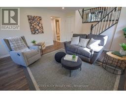 295 WALMER GROVE - 31