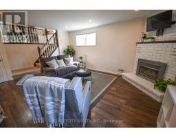 295 WALMER GROVE - 32