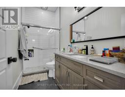 7 MYRTLE STREET E - 14