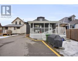 7 MYRTLE STREET E - 34
