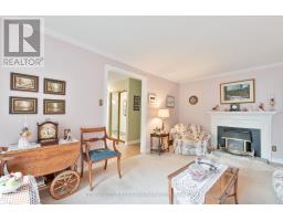 992 FARNHAM ROAD - 10