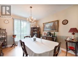992 FARNHAM ROAD - 13