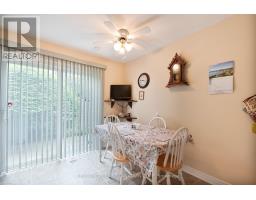 992 FARNHAM ROAD - 17