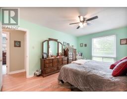 992 FARNHAM ROAD - 20