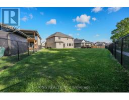 15 DUNNING WAY - 43