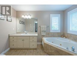 42 FOX HOLLOW DRIVE - 22