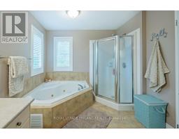 42 FOX HOLLOW DRIVE - 24