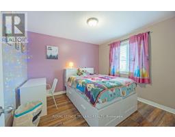 42 FOX HOLLOW DRIVE - 25
