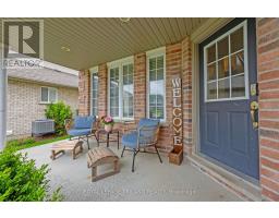 42 FOX HOLLOW DRIVE - 3