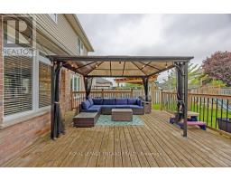 42 FOX HOLLOW DRIVE - 35