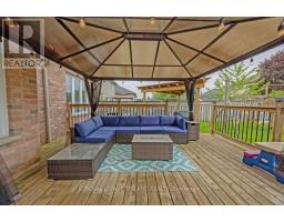 42 FOX HOLLOW DRIVE - 36