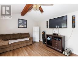 1051 HAMILTON ROAD - 42