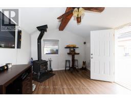 1051 HAMILTON ROAD - 43