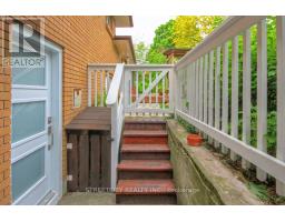 825 CLEARVIEW AVENUE - 35