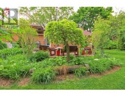 825 CLEARVIEW AVENUE - 43