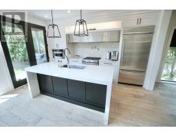 762 SPRINGBANK DRIVE - 19