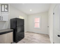 255 SIMCOE STREET - 10