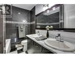 77 - 703 WINDERMERE ROAD - 25