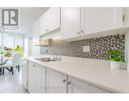 301 - 600 GRENFELL DRIVE - 23