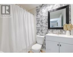 301 - 600 GRENFELL DRIVE - 29