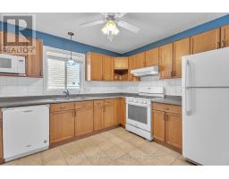 567 SPRUCEWOOD DRIVE - 13