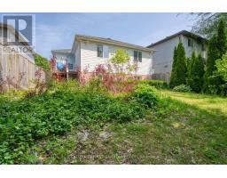 567 SPRUCEWOOD DRIVE - 39