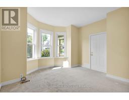 46 BYRON AVENUE E - 7