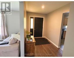 28 MELANIE DRIVE - 15