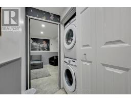 71 - 320 WESTMINSTER AVENUE - 15