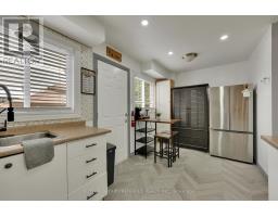 71 - 320 WESTMINSTER AVENUE - 6