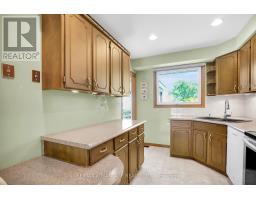 304 HIGHVIEW DRIVE - 11
