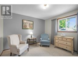 304 HIGHVIEW DRIVE - 19