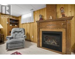 304 HIGHVIEW DRIVE - 25