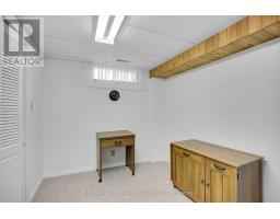 304 HIGHVIEW DRIVE - 28