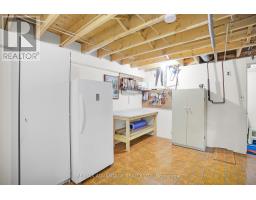 304 HIGHVIEW DRIVE - 29