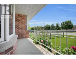 304 HIGHVIEW DRIVE - 3