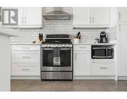 116 COYNE LANE - 26