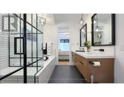 1 CREEK SIDE PLACE - 21