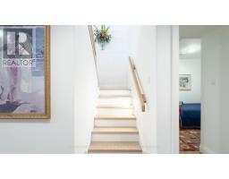 1 CREEK SIDE PLACE - 27