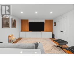 5 ABBEY RISE - 36