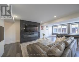 307 SONGBIRD LANE - 33
