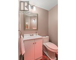 12 - 6 CADEAU TERRACE - 40