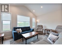 136 GRAYDON DRIVE - 19