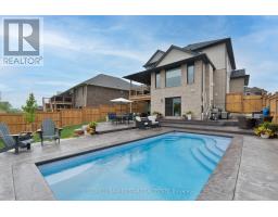 136 GRAYDON DRIVE - 3