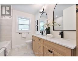 345 HEAD STREET N - 15