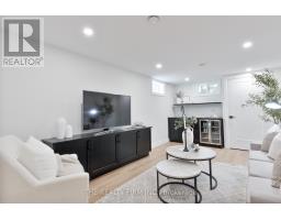 345 HEAD STREET N - 21