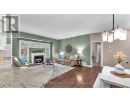 28 - 1574 RICHMOND STREET - 6