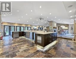 1511 GEARY AVENUE - 4